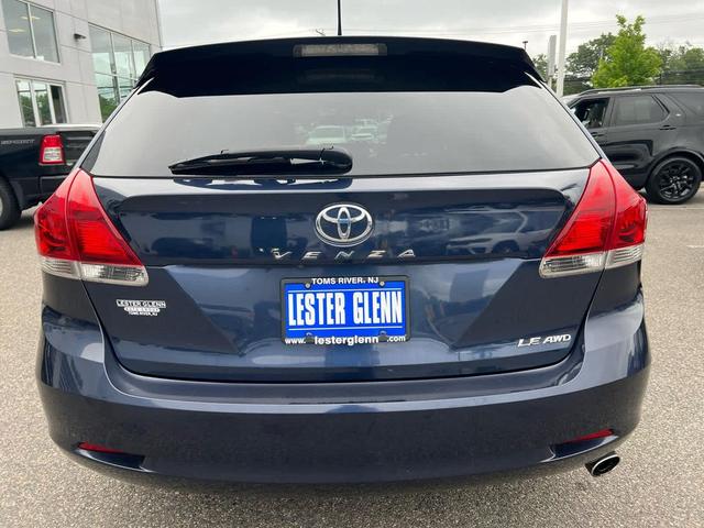 Photo of 2015 Parisian Night Pearl Toyota Venza