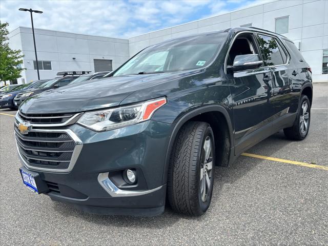 Photo of 2020 Graphite Metallic Chevrolet Traverse