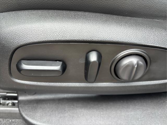Photo of 2020 Graphite Metallic Chevrolet Traverse