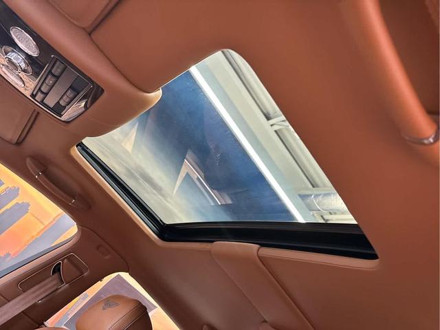 Photo of 2014 GRAY Bentley Flying Spur