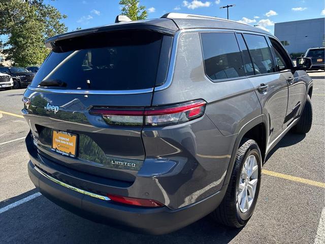 Photo of 2023 Baltic Gray Metallic Clearcoat Jeep Grand Cherokee L