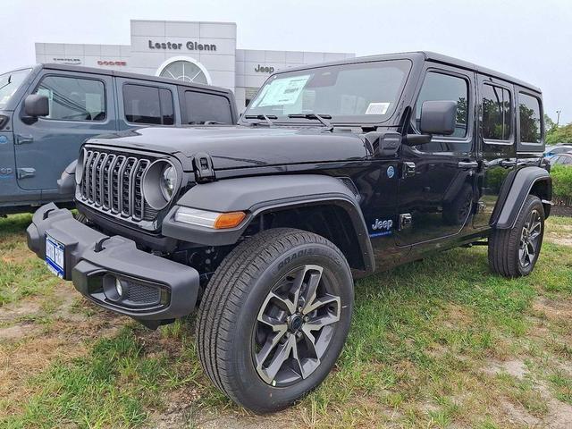 Photo of 2025 Black Clearcoat Jeep Wrangler 4xe