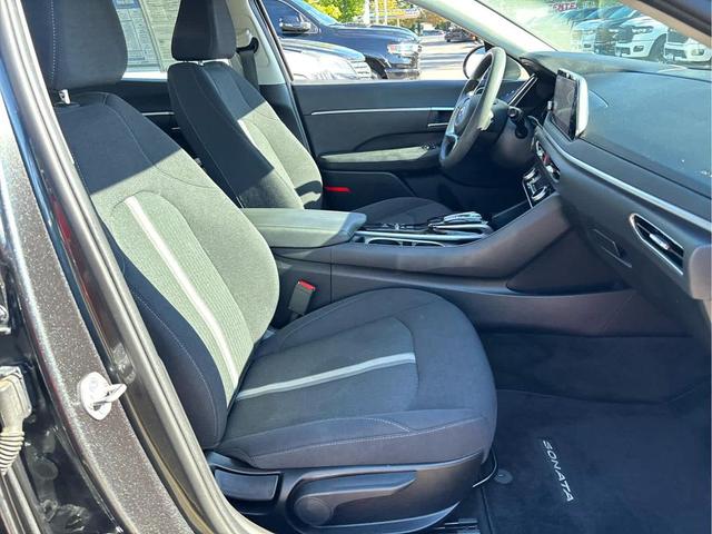 Photo of 2023 Portofino Gray Hyundai SONATA