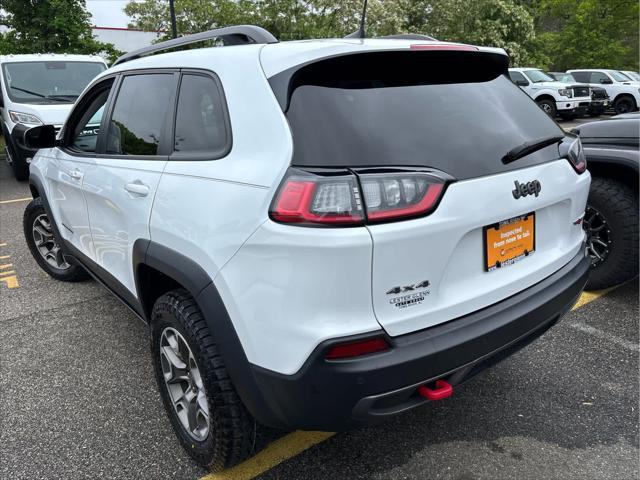Photo of 2021 Bright White Clearcoat Jeep Cherokee