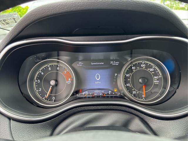 Photo of 2021 Bright White Clearcoat Jeep Cherokee