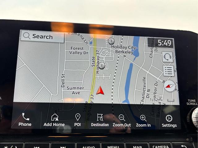 Photo of 2022 Labrador Black Pearl Mitsubishi Outlander