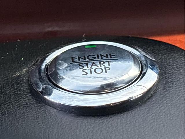 Photo of 2020 Magnetic Gray Metallic Lincoln Aviator