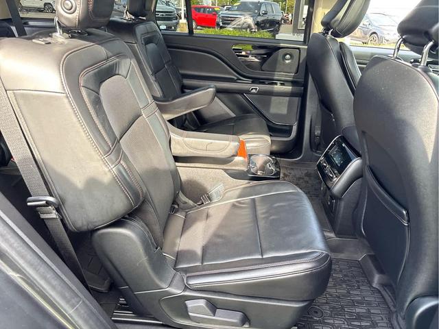 Photo of 2020 Magnetic Gray Metallic Lincoln Aviator