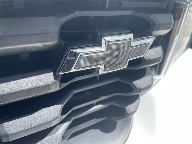 Photo of 2021 Summit White Chevrolet Silverado 1500