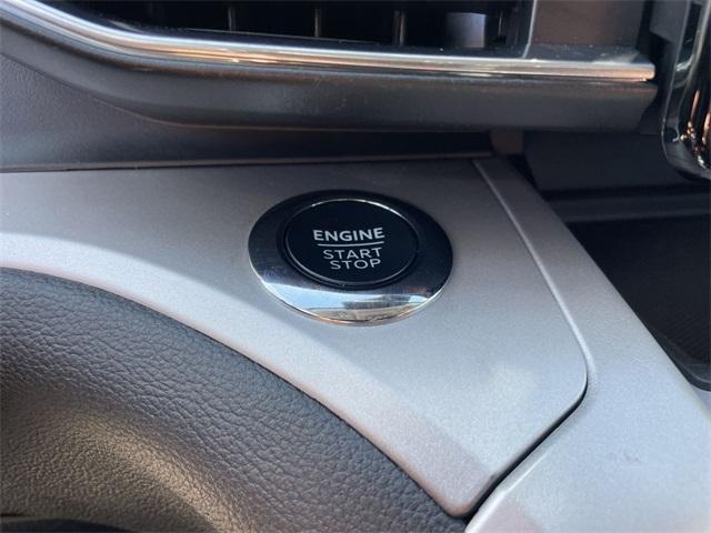 Photo of 2023 Oxford White Ford Explorer