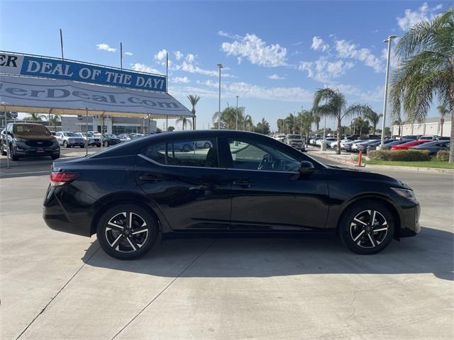 Photo of 2024 Black Nissan Sentra