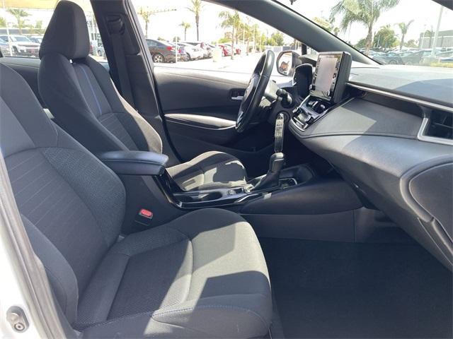 Photo of 2022 White Toyota Corolla