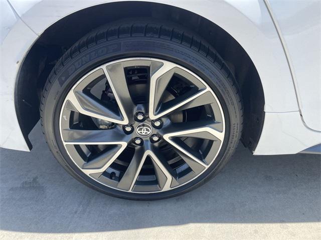 Photo of 2022 White Toyota Corolla