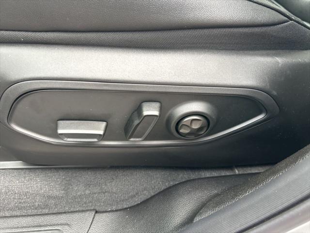 Photo of 2025 Silver Zynith Jeep Grand Cherokee L