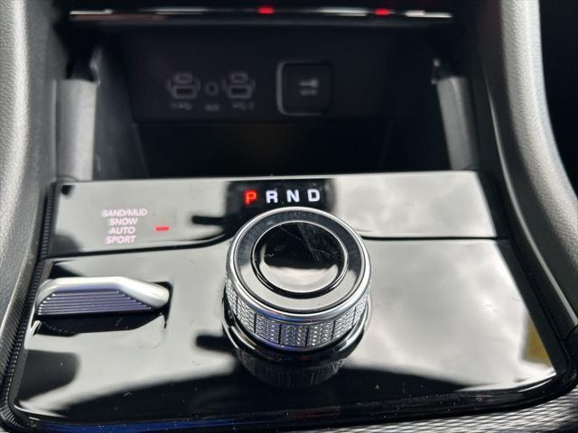 Photo of 2025 Silver Zynith Jeep Grand Cherokee L