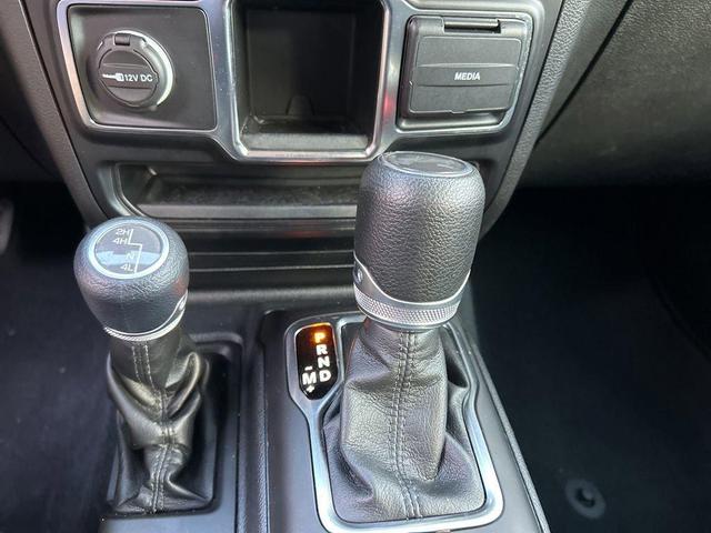 Photo of 2022 Granite Crystal Metallic Clearcoat Jeep Wrangler Unlimited