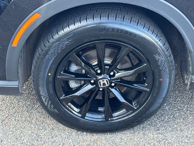 Photo of 2024 Crystal Black Pearl Honda CR-V Hybrid