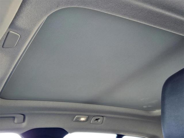 Photo of 2024 Silver Dawn Metallic Volvo XC40