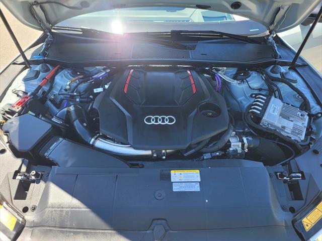 Photo of 2023 Gray Pearl Audi S7