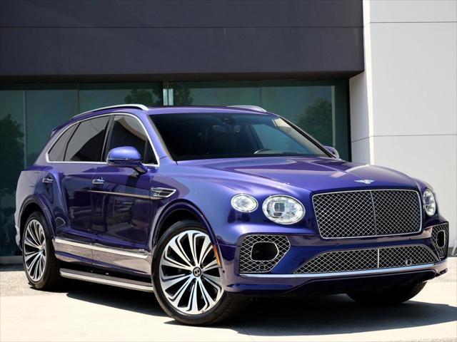Photo of 2021 Azure Purple Bentley Bentayga