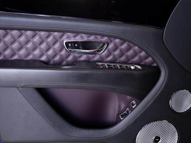 Photo of 2021 Azure Purple Bentley Bentayga