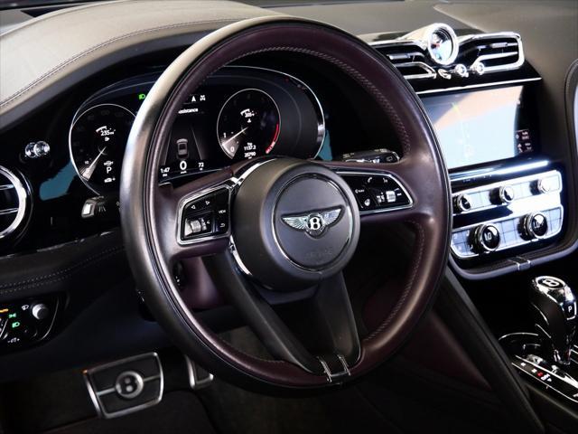 Photo of 2021 Azure Purple Bentley Bentayga