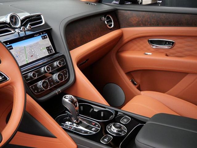 Photo of 2025 Onyx Bentley Bentayga
