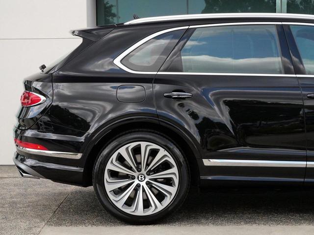 Photo of 2025 Onyx Bentley Bentayga