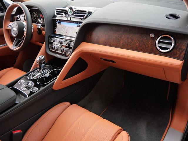 Photo of 2025 Onyx Bentley Bentayga