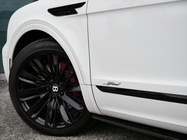 Photo of 2021 Glacier White Bentley Bentayga