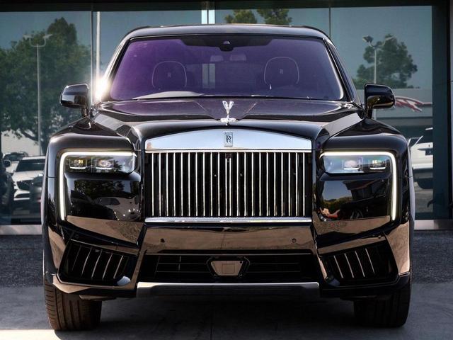 Photo of 2025 Black Diamond Rolls-Royce Cullinan