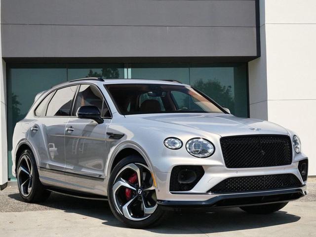 Photo of 2022 Extreme Silver Bentley Bentayga