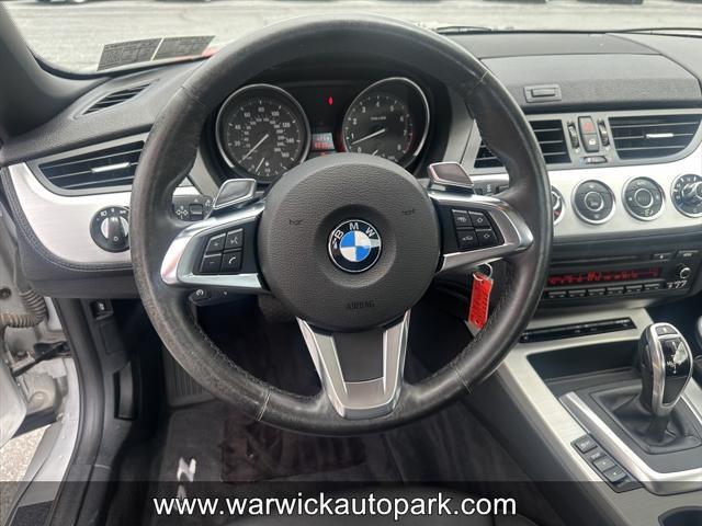 Photo of 2009 SILVER BMW Z4