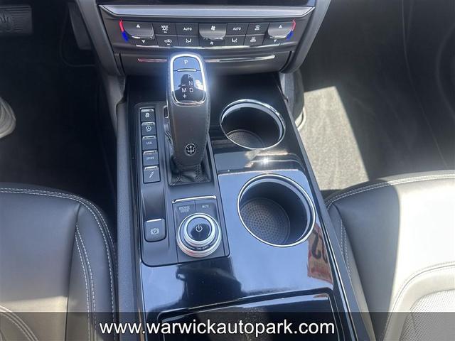Photo of 2022 NERO RIBELLE Maserati Quattroporte