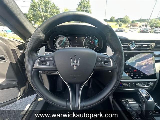 Photo of 2022 NERO RIBELLE Maserati Quattroporte
