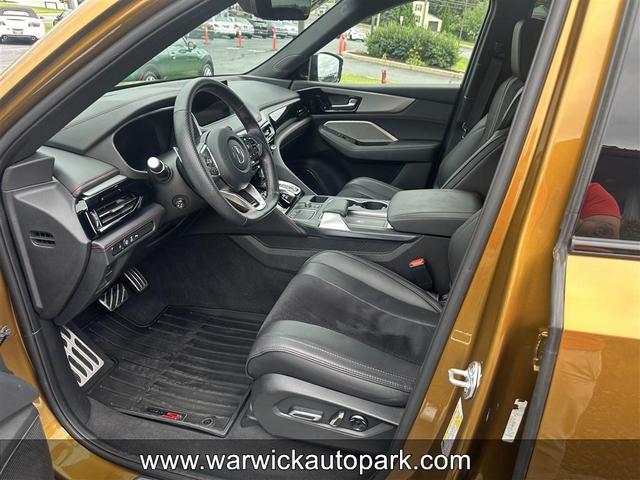 Photo of 2022 Tiger Eye Pearl Acura MDX