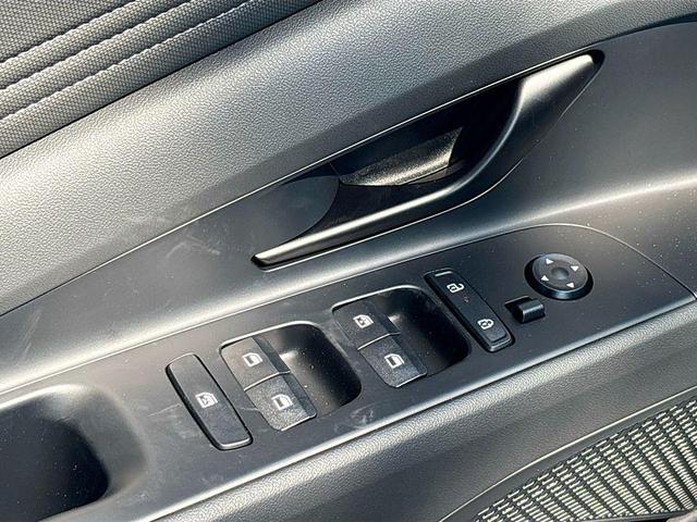 Photo of 2025 Serenity White Hyundai ELANTRA