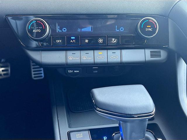 Photo of 2025 Serenity White Hyundai ELANTRA