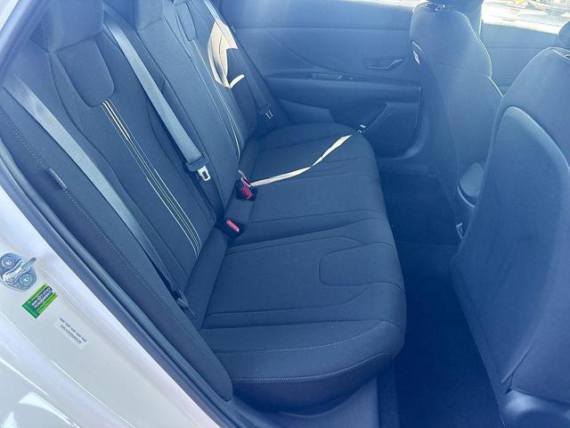 Photo of 2025 Serenity White Hyundai ELANTRA