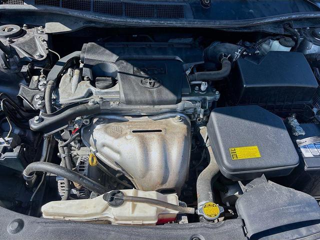 Photo of 2012 Gray Toyota Camry