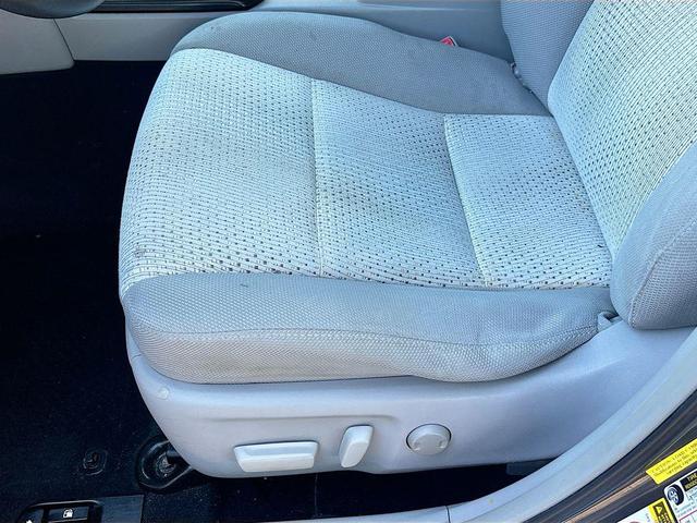 Photo of 2012 Gray Toyota Camry