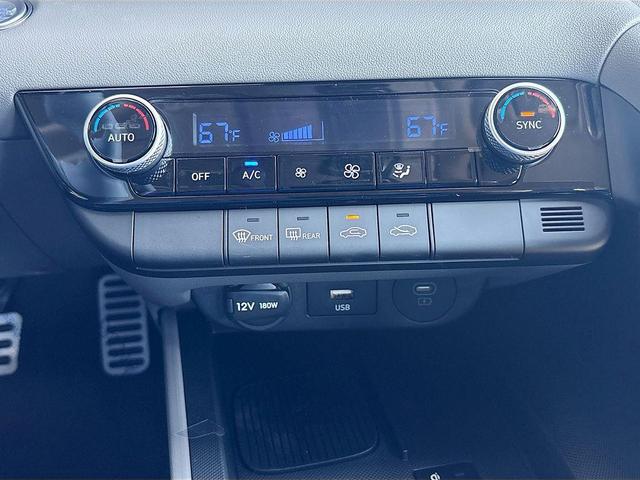 Photo of 2025 Serenity White Hyundai ELANTRA