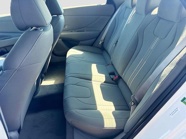 Photo of 2025 Serenity White Hyundai ELANTRA