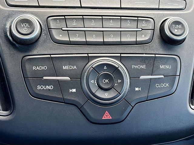Photo of 2016 Oxford White Ford Focus