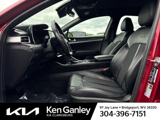 Photo of 2021 Passion Red Kia K5