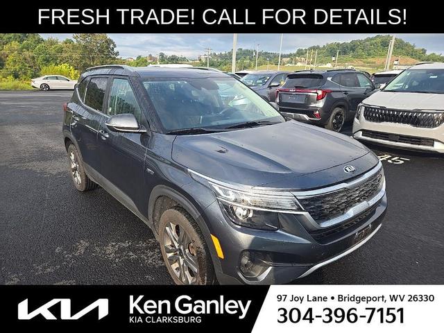 Photo of 2021 Gravity Gray Kia Seltos