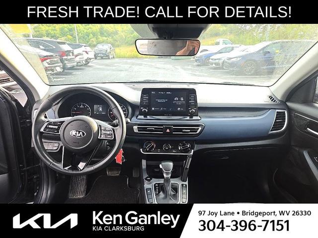 Photo of 2021 Gravity Gray Kia Seltos