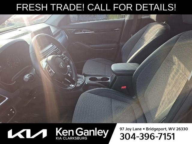 Photo of 2021 Gravity Gray Kia Seltos