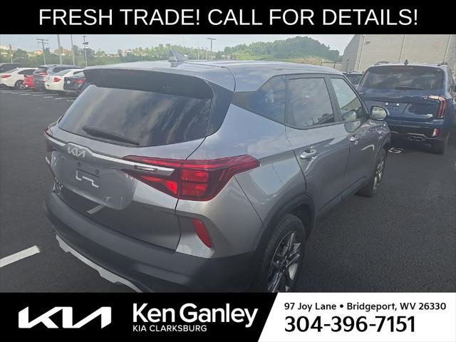 Photo of 2022 Steel Gray Kia Seltos