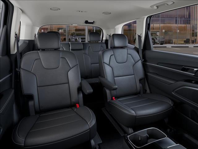 Photo of 2025 Ebony Black Kia Telluride